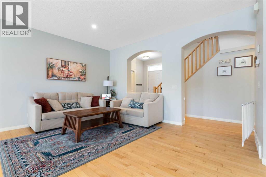 52 Glensummit Close, Cochrane