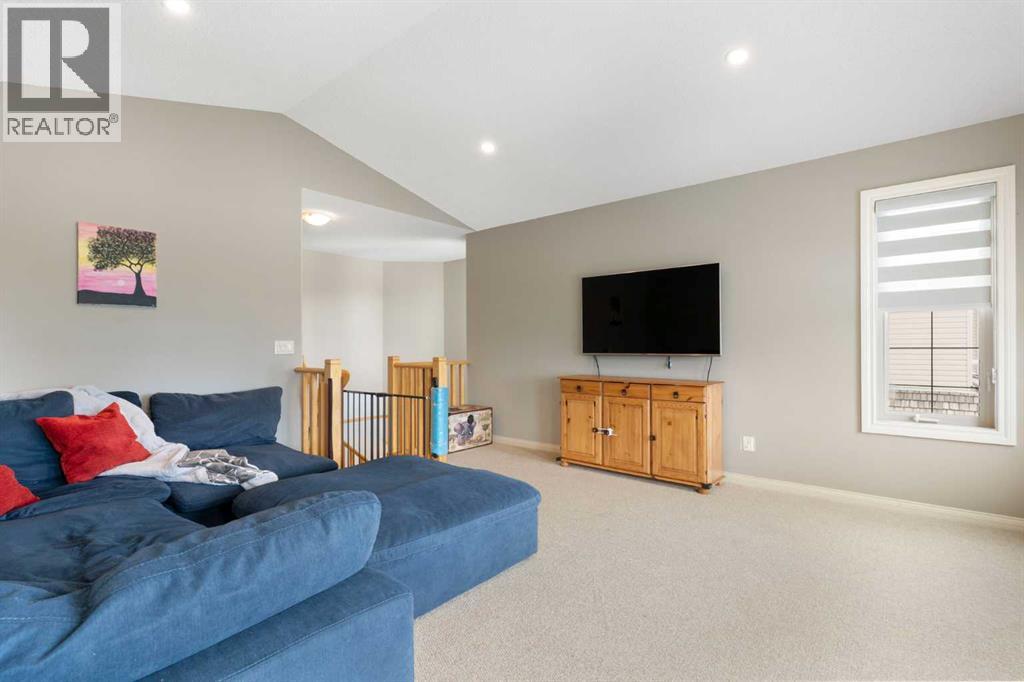 52 Glensummit Close, Cochrane