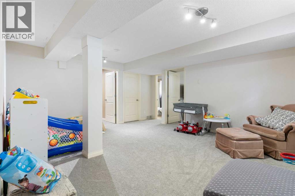 52 Glensummit Close, Cochrane