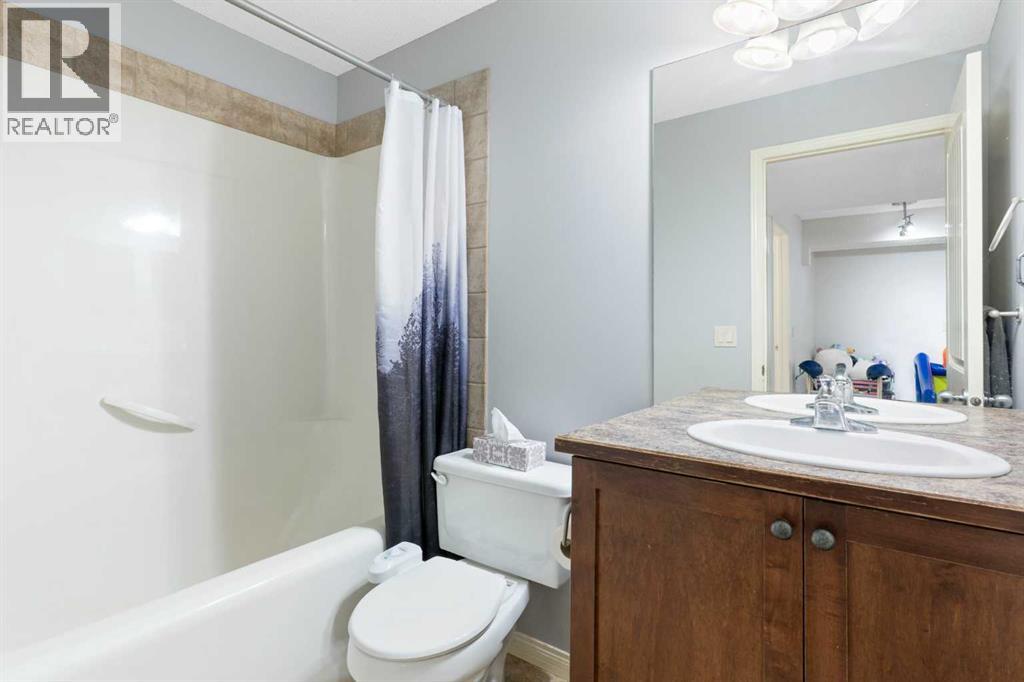 52 Glensummit Close, Cochrane