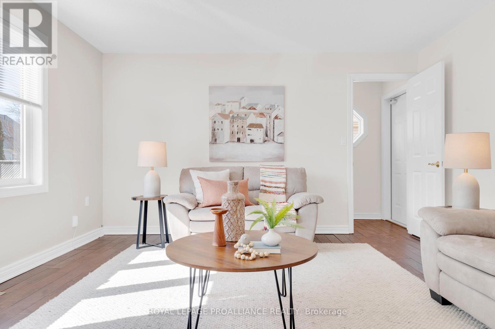 20 LOCKWOOD DRIVE - 19