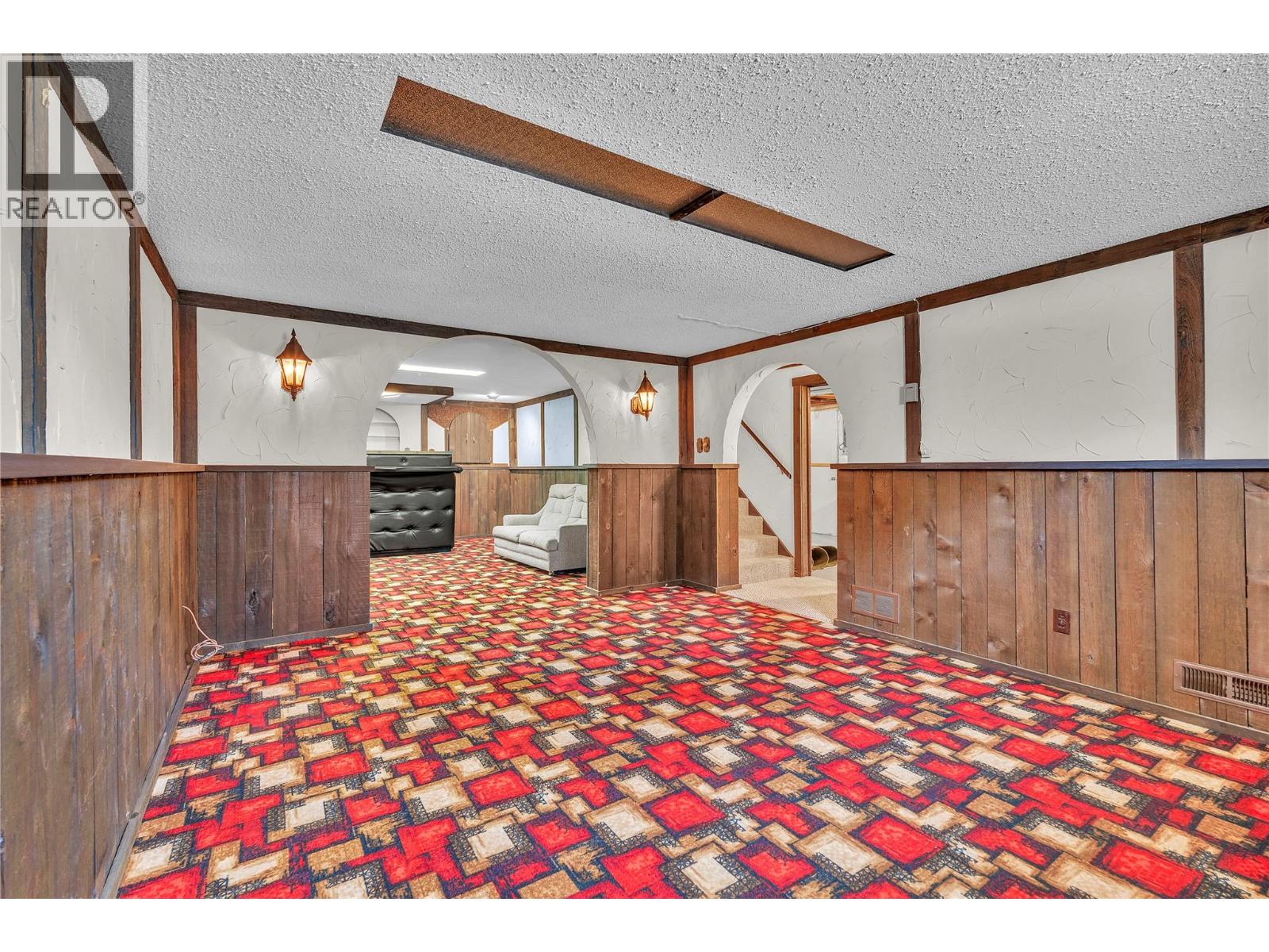 250 Bennett Avenue - 22