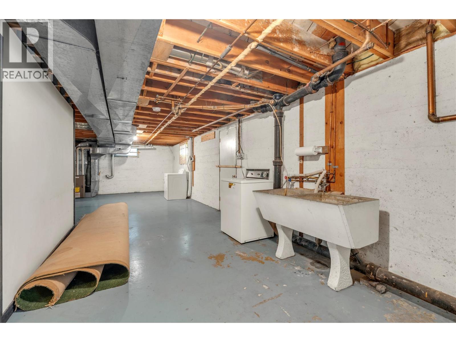 250 Bennett Avenue - 29