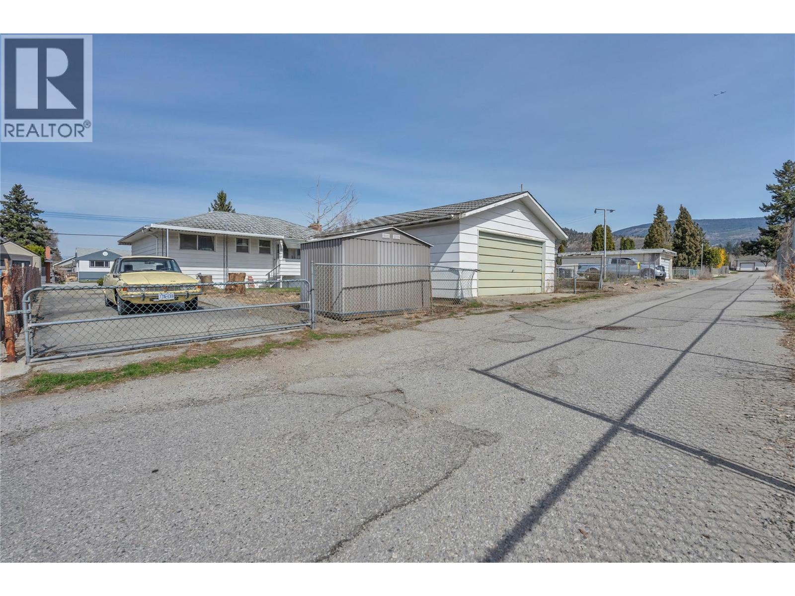 250 Bennett Avenue, Penticton