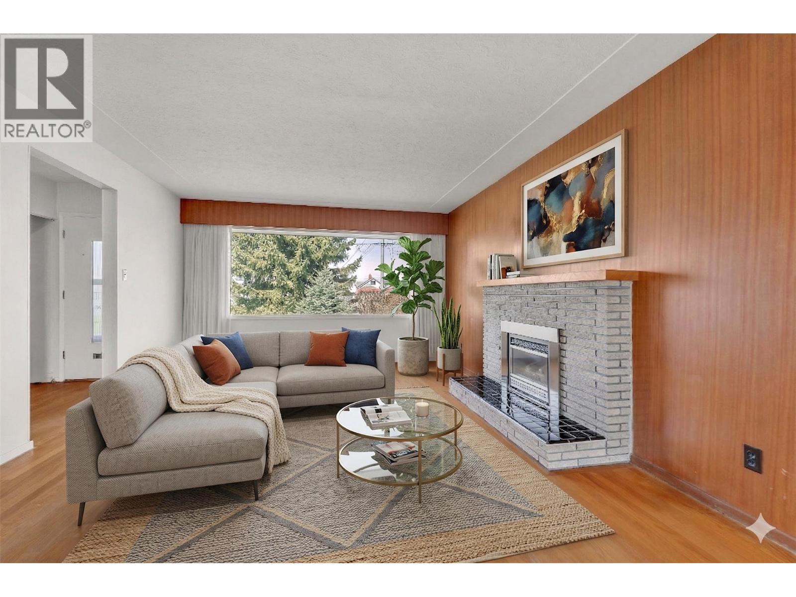 250 Bennett Avenue, Penticton