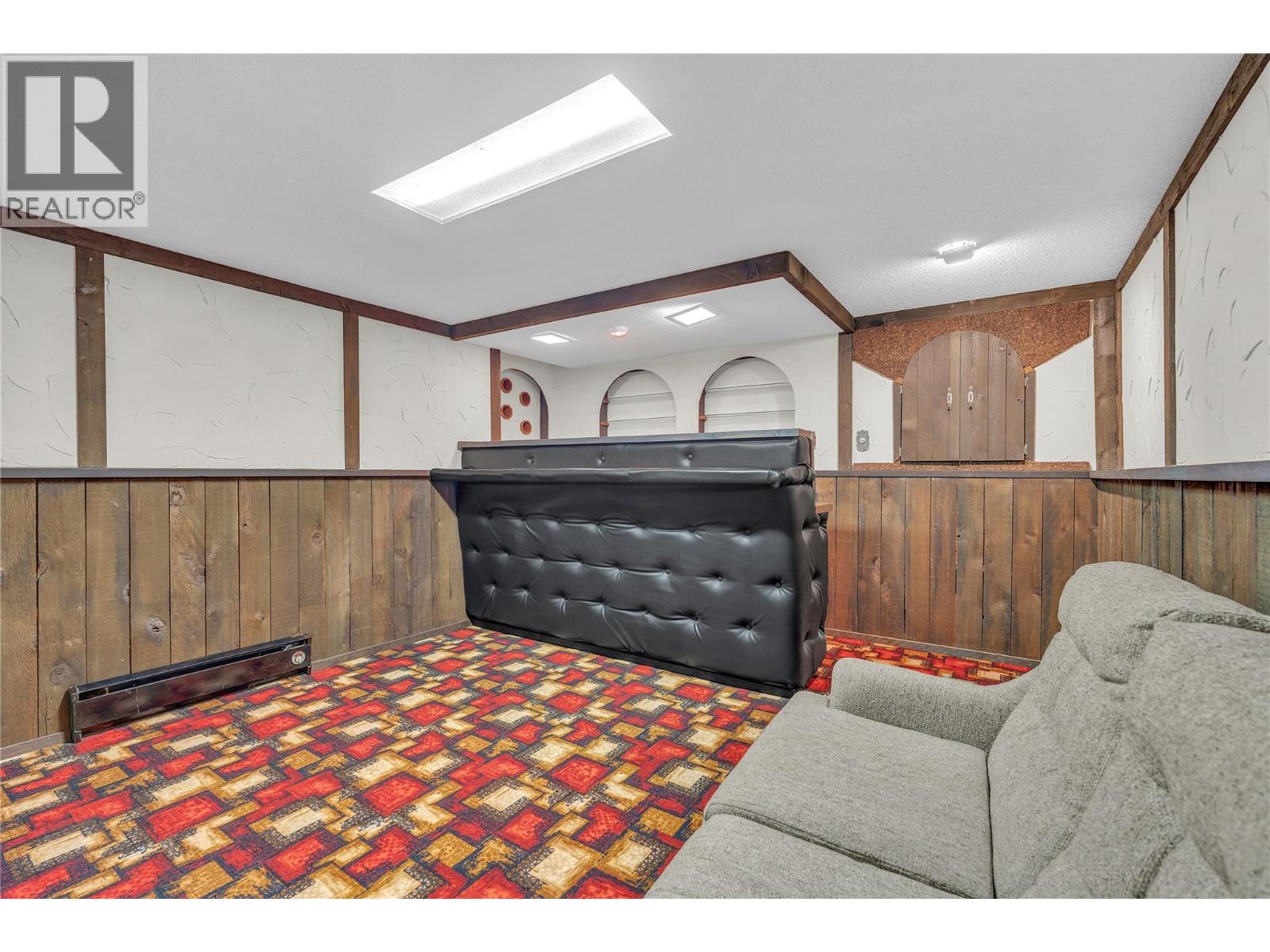 250 Bennett Avenue - 24
