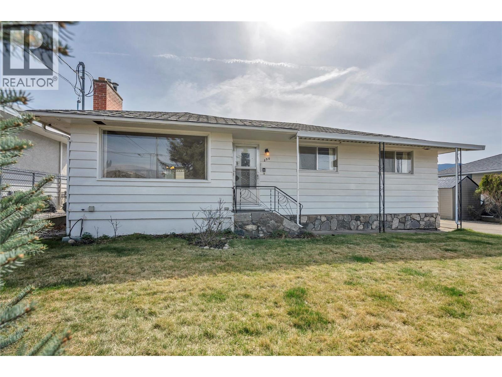 250 Bennett Avenue, Penticton