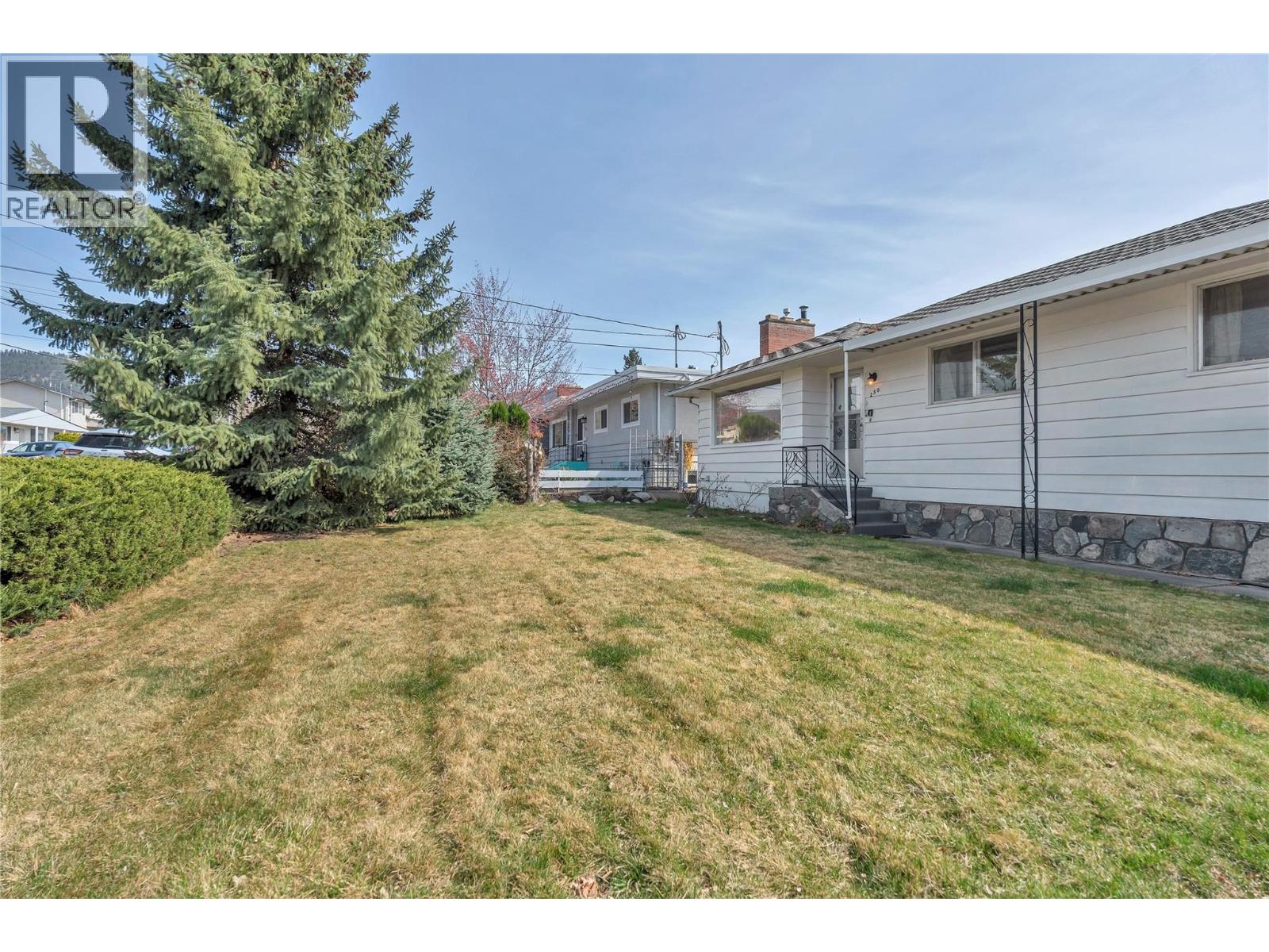 250 Bennett Avenue, Penticton