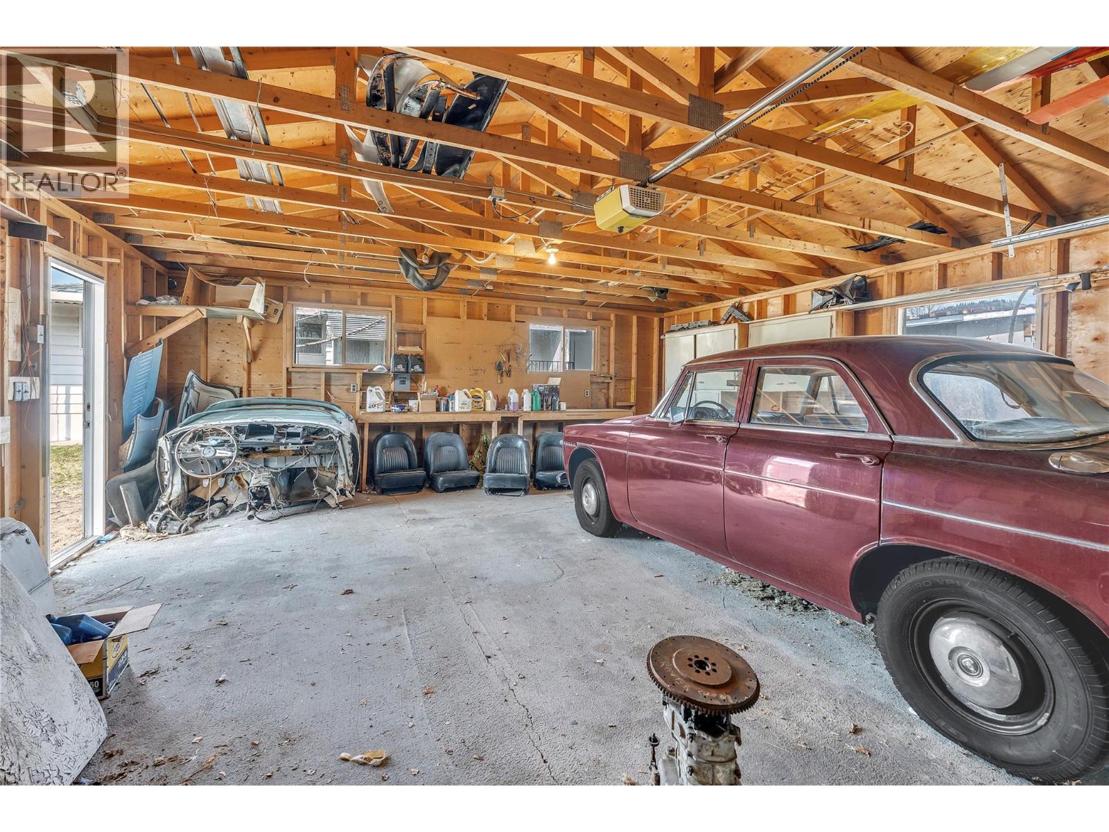 250 Bennett Avenue - 36