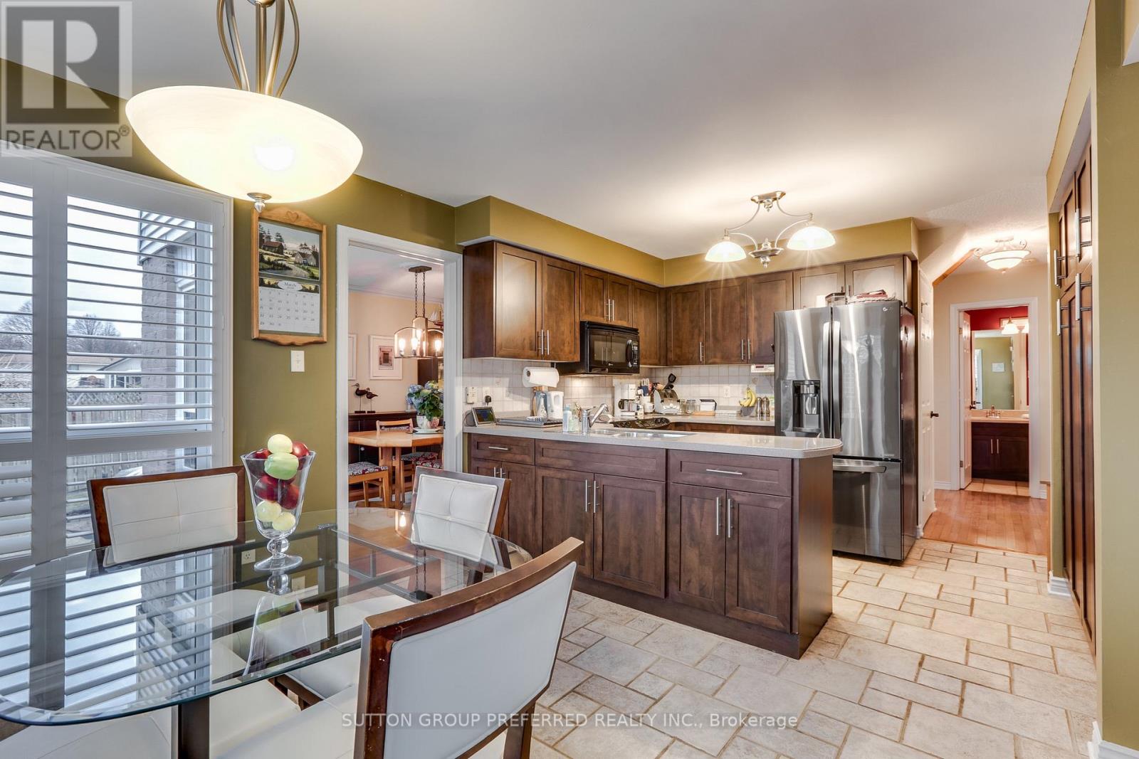 94 ASHBURY COURT - 14