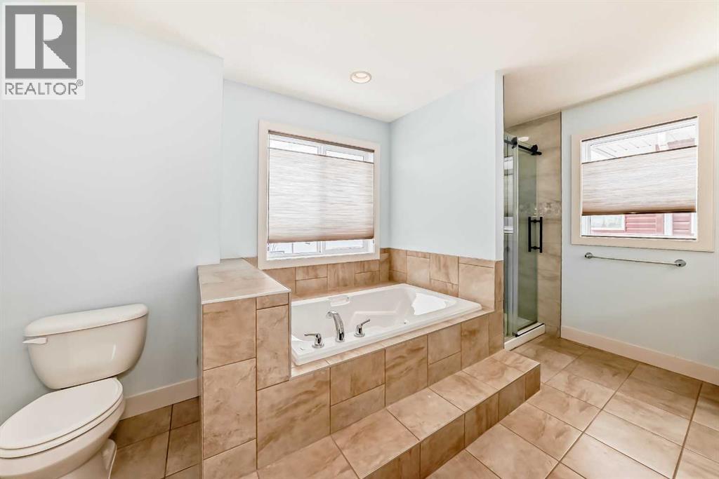 Single Family House for Sale in  Royal Oak Heath NW Royal Oak Calgary 