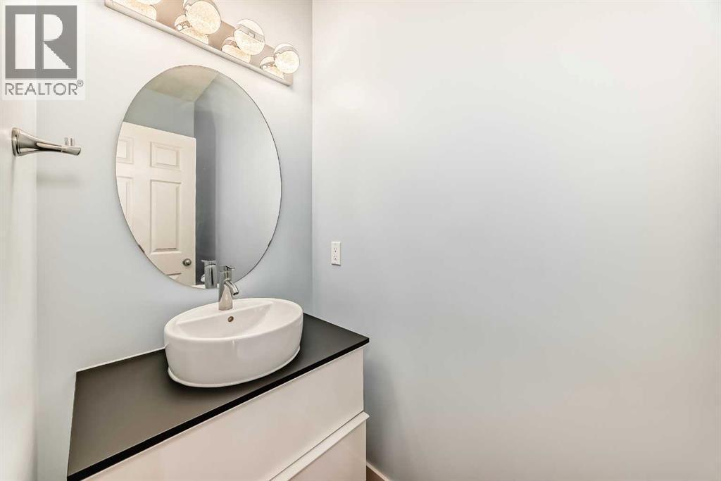 Single Family House for Sale in  Royal Oak Heath NW Royal Oak Calgary 