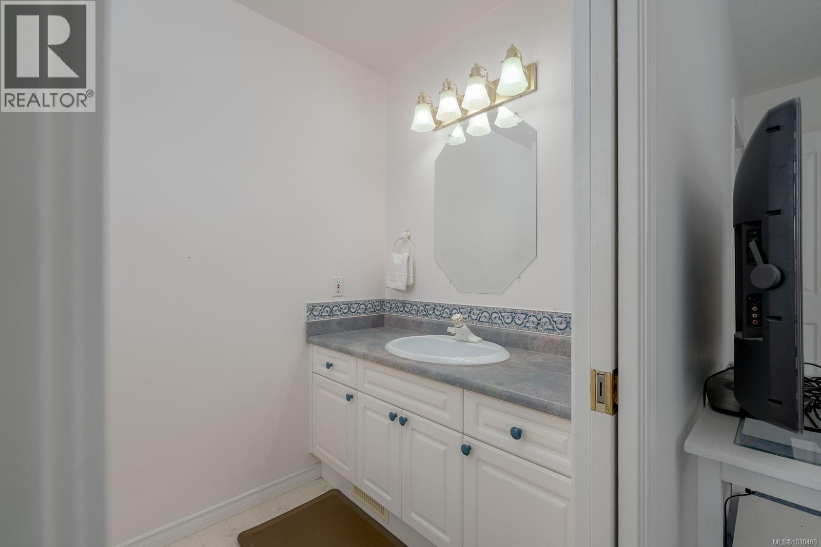 5145 Grouhel Rd - 35