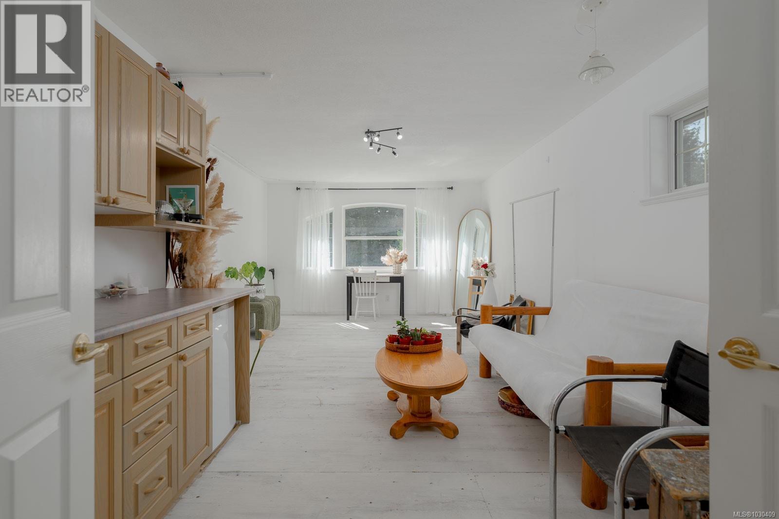 5145 GROUHEL RD - 36