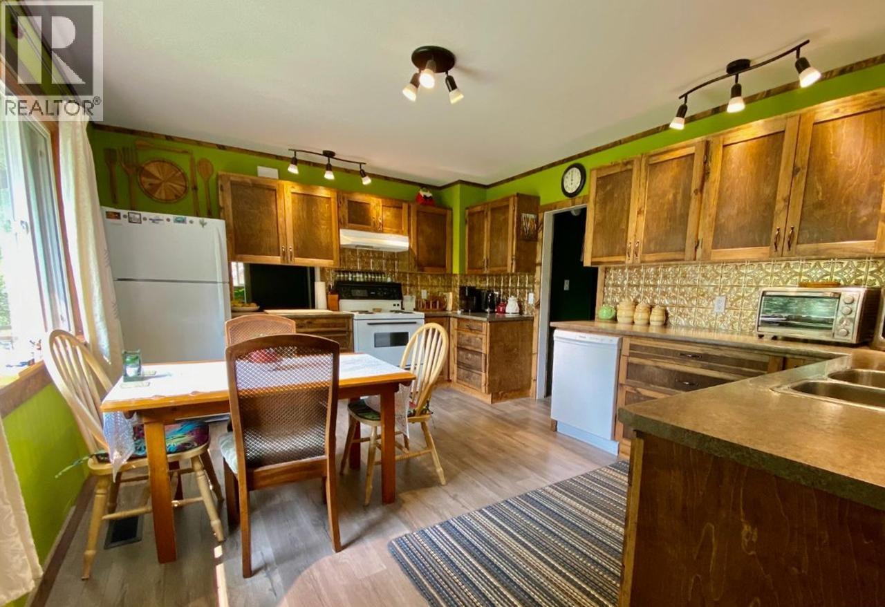 435 WEBBER Road, Clearwater