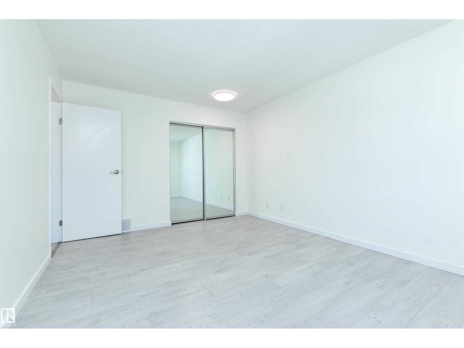 #135 Great Oaks, Sherwood Park