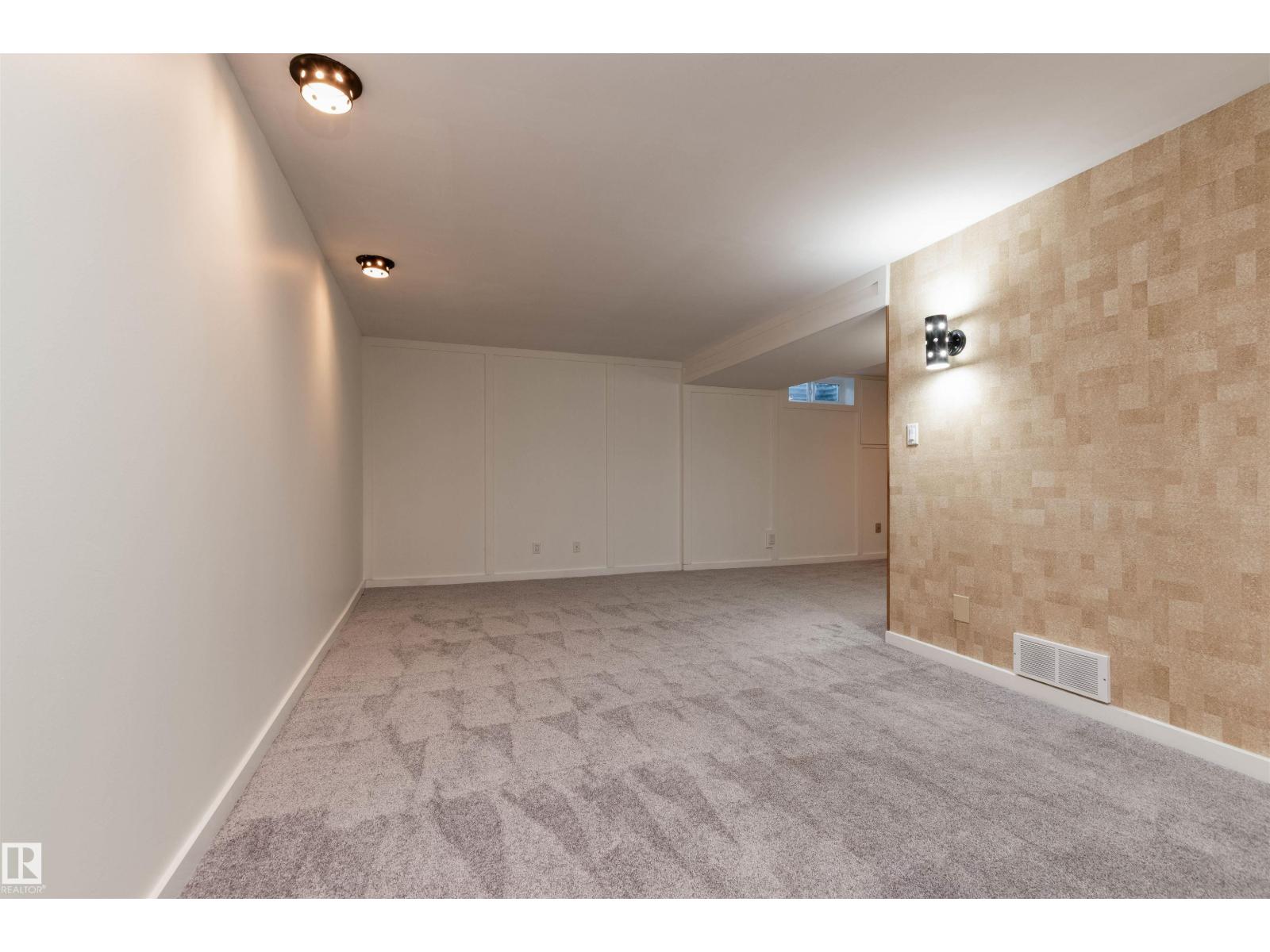 #135 Great Oaks, Sherwood Park