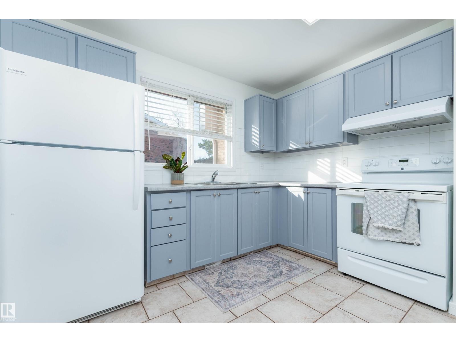 #135 Great Oaks, Sherwood Park