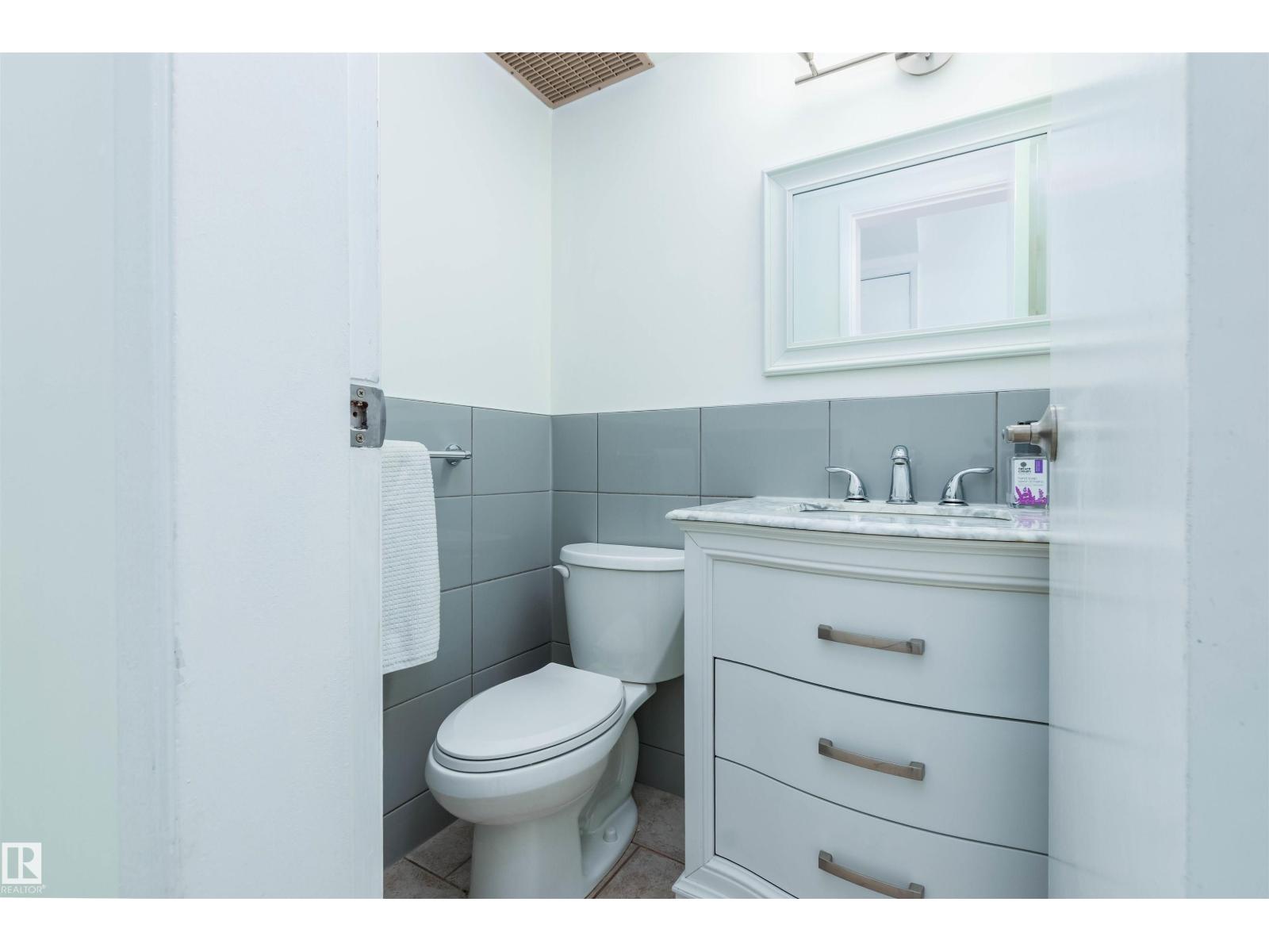 #135 Great Oaks, Sherwood Park