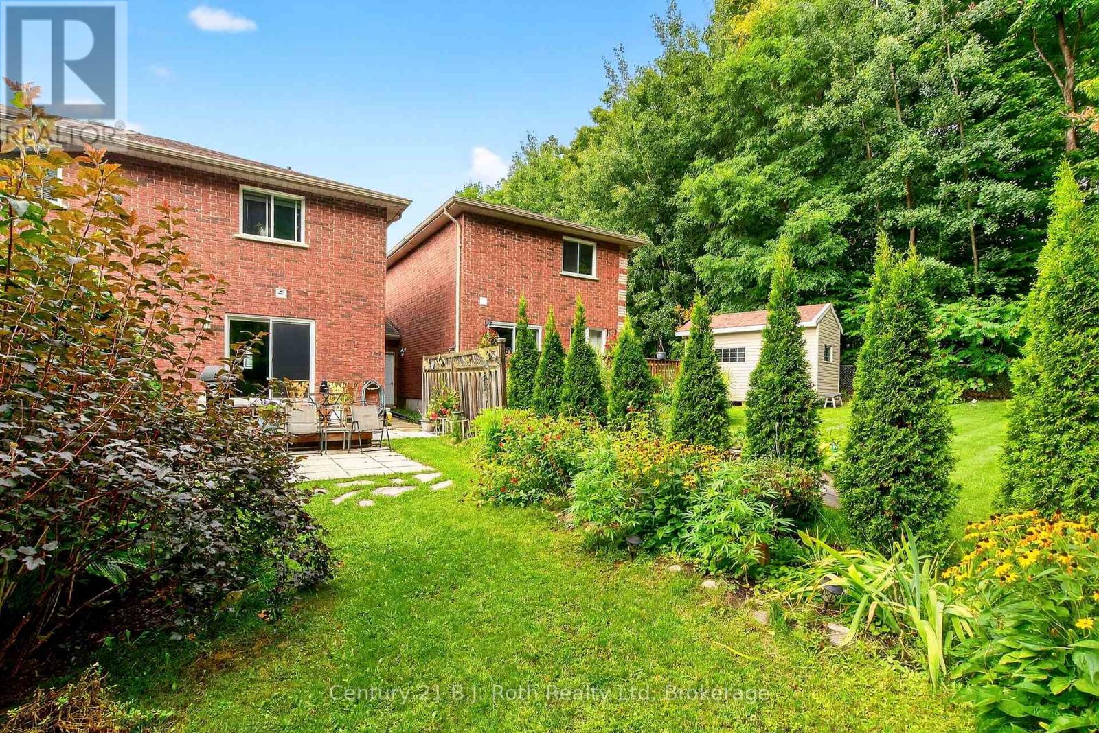 156 SOUTHWINDS CRESCENT — photo 41