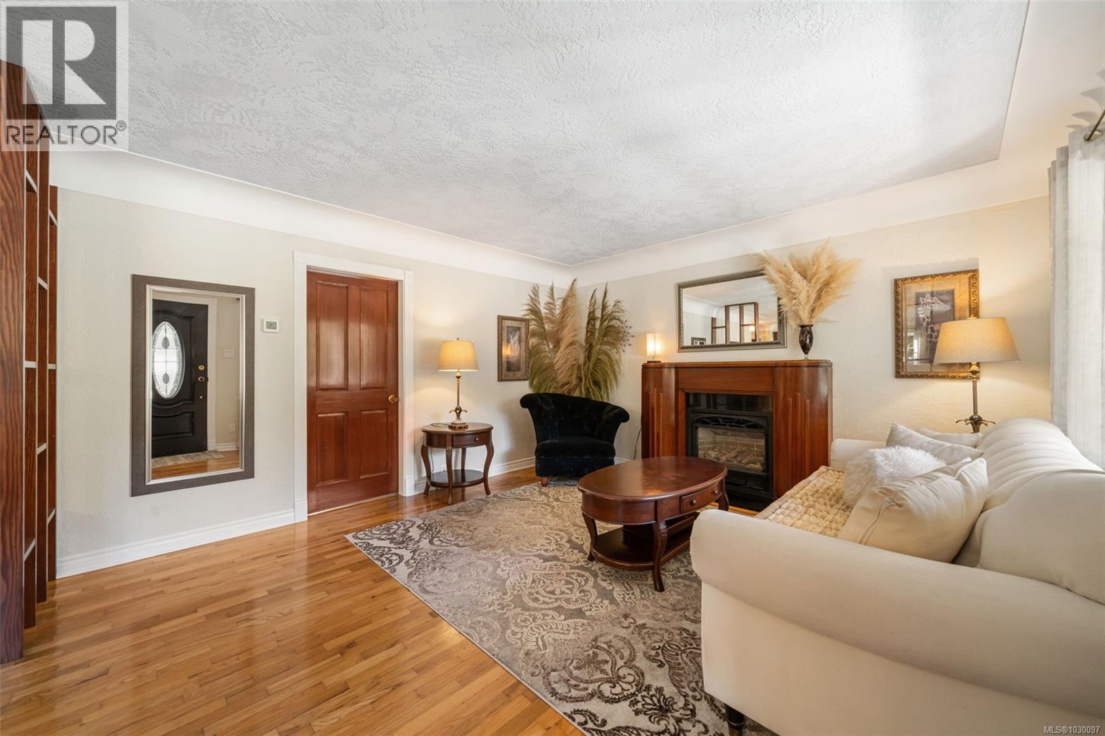 1501 Shawnigan Mill Bay Rd - 16