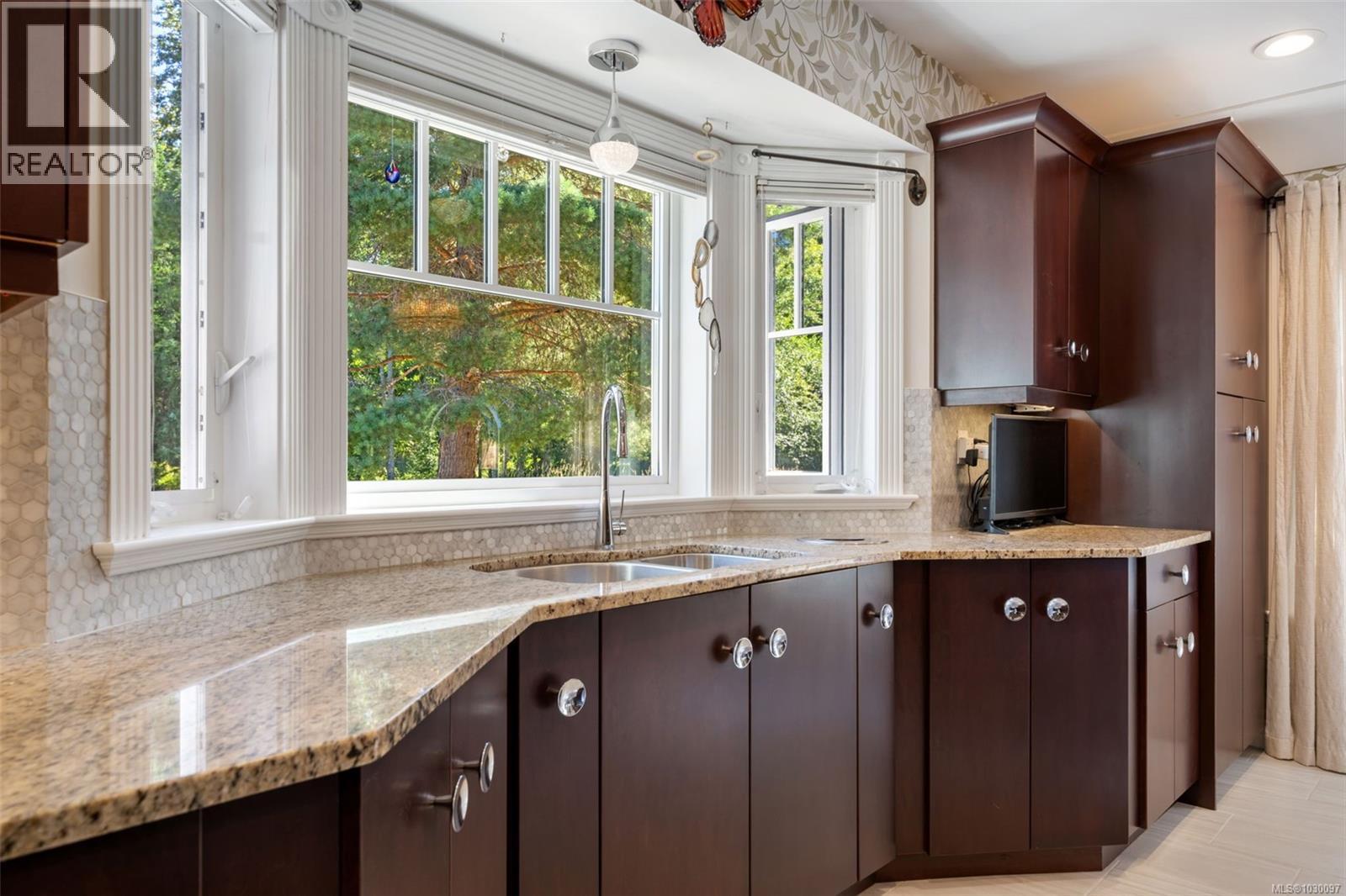 1501 Shawnigan Mill Bay Rd - 23