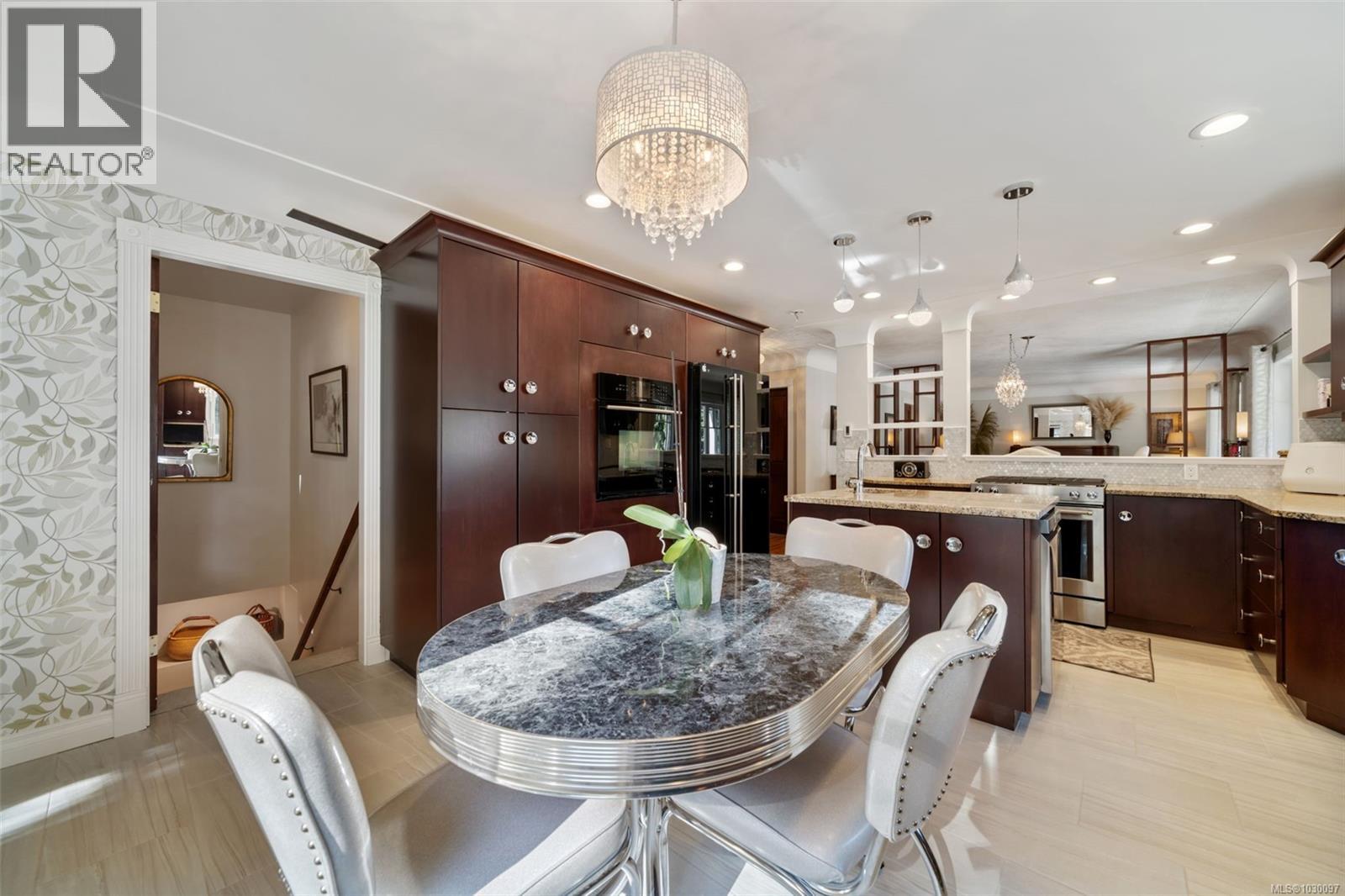 1501 SHAWNIGAN MILL BAY RD - 27