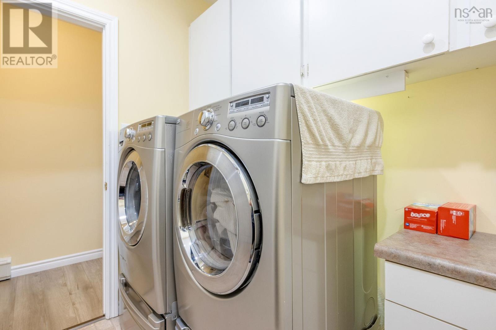 Property 29 of 49 of 73 Gravenstein Drive