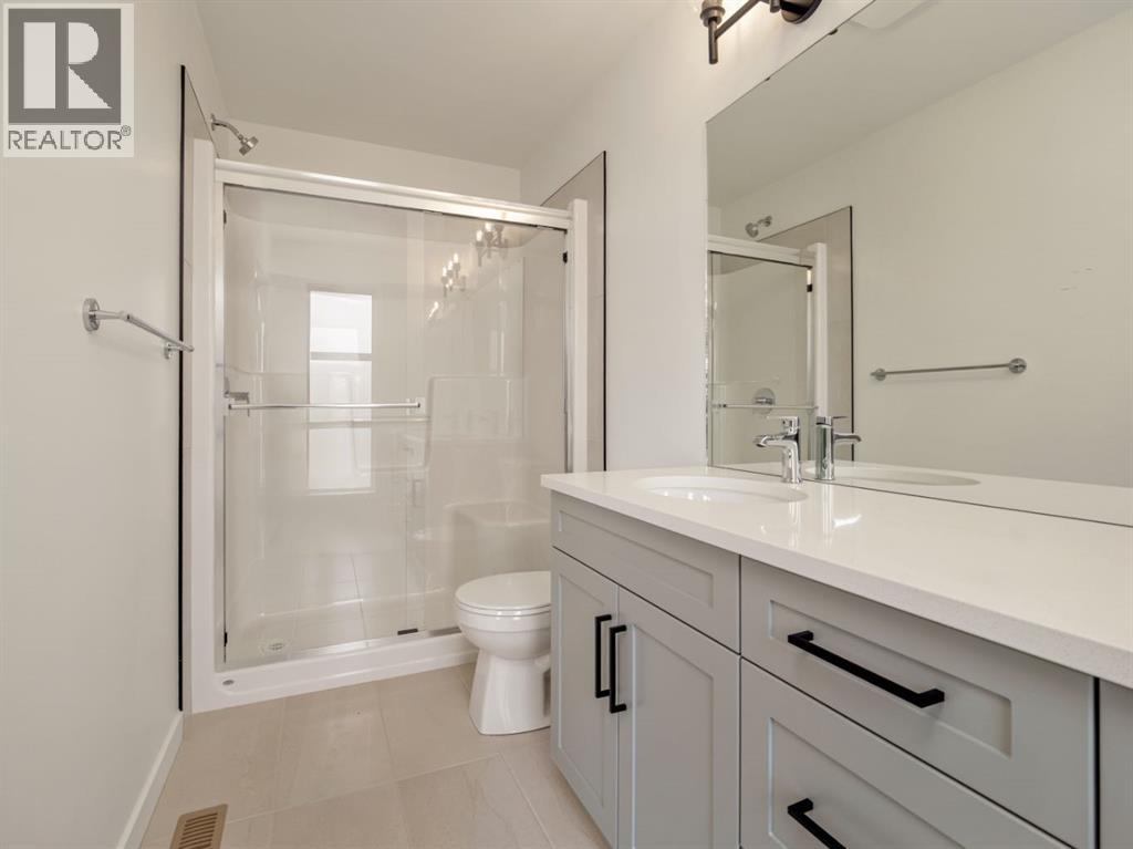 4324 25 AVENUE S - 11