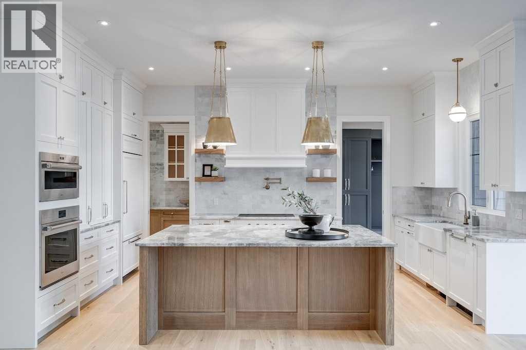 Single Family House for Sale in   Avenue SW Altadore Calgary 