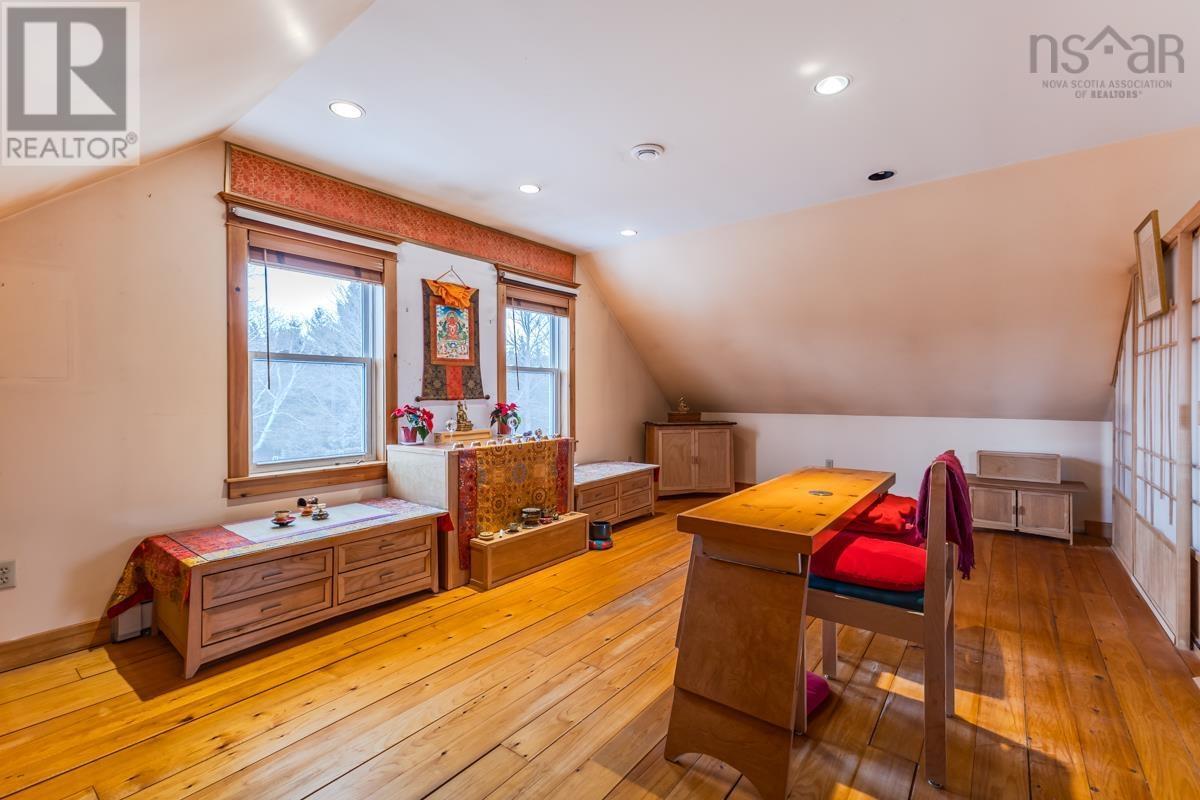 Property 13 of 50 of 161 HIGHWAY 311 Loop