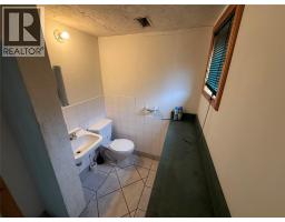 1503 3a Highway, Castlegar, BC V1N4M7 Photo 18