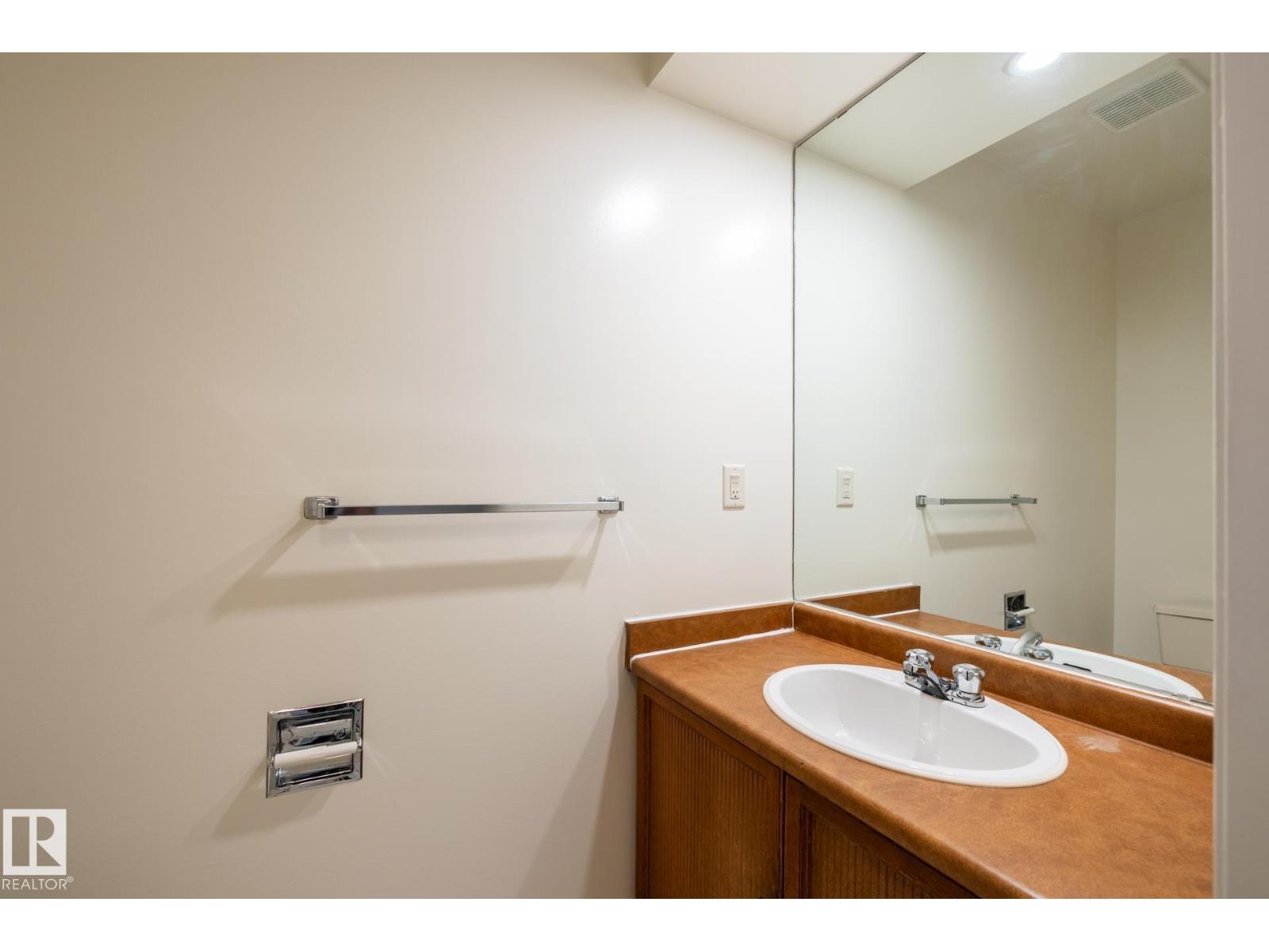 14339 122 ST NW, Edmonton