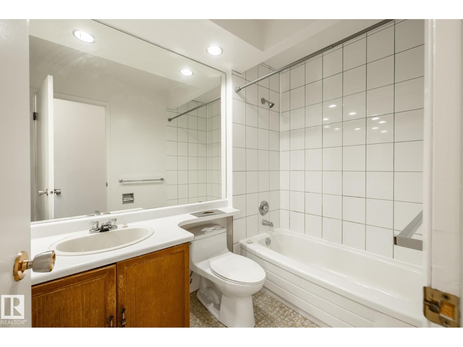 14339 122 ST NW, Edmonton