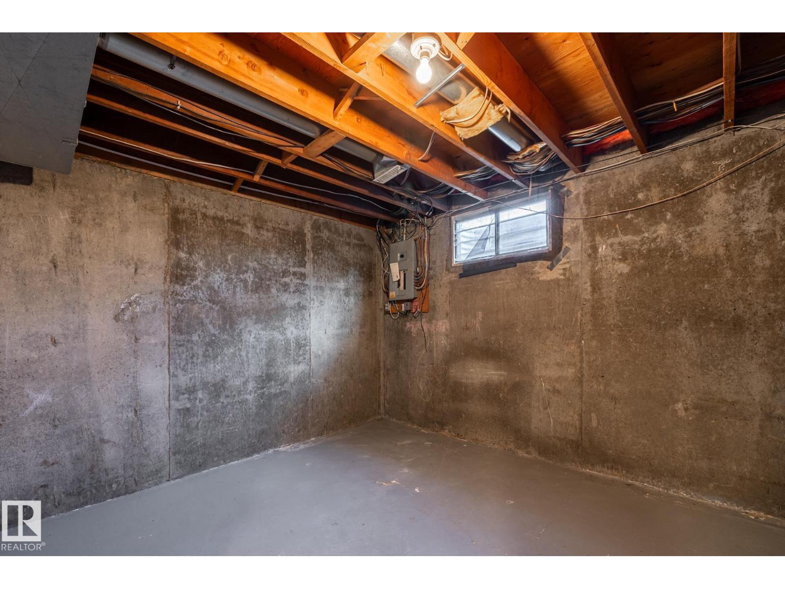 14339 122 ST NW, Edmonton