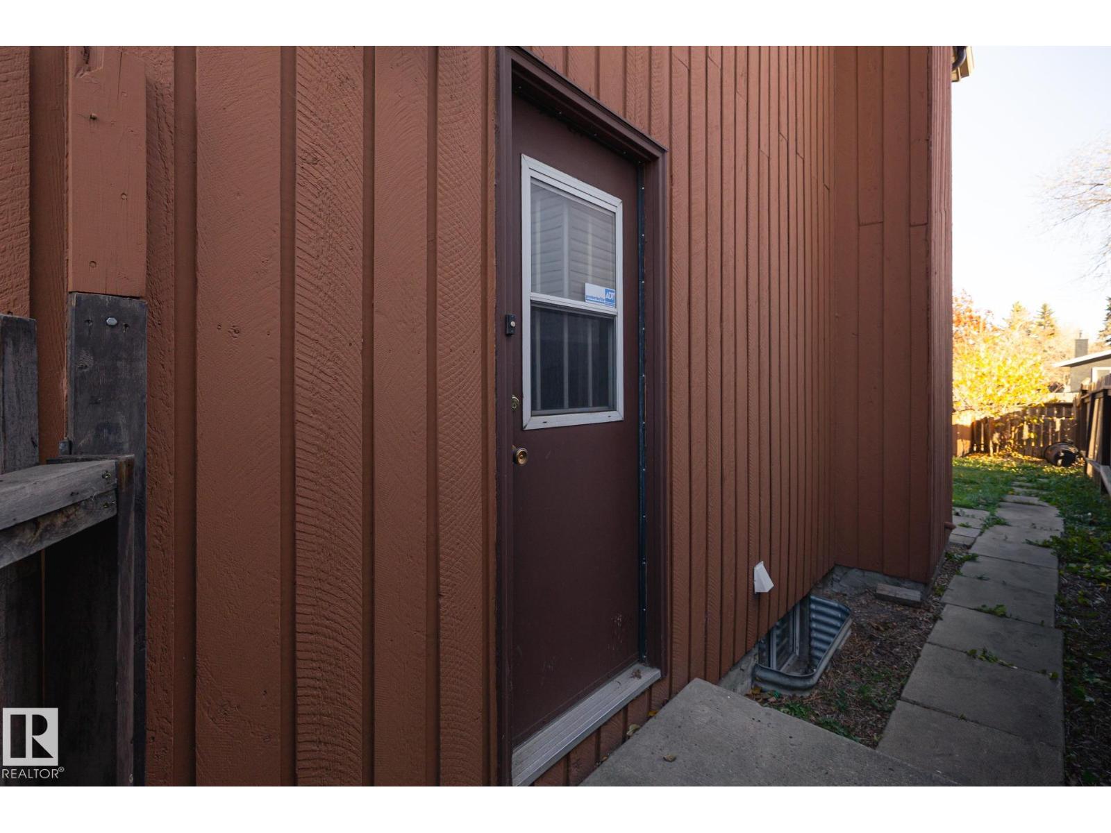 14339 122 ST NW, Edmonton