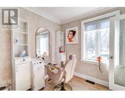 123 Sheppard Avenue E, Toronto, ON M2N3A5 Photo 9