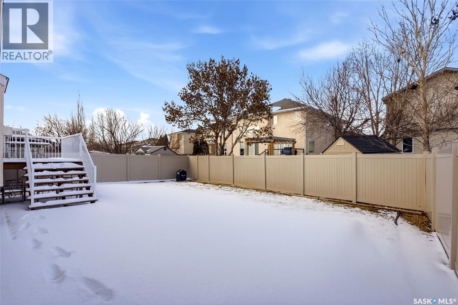 3083 ST JAMES CRESCENT - 49