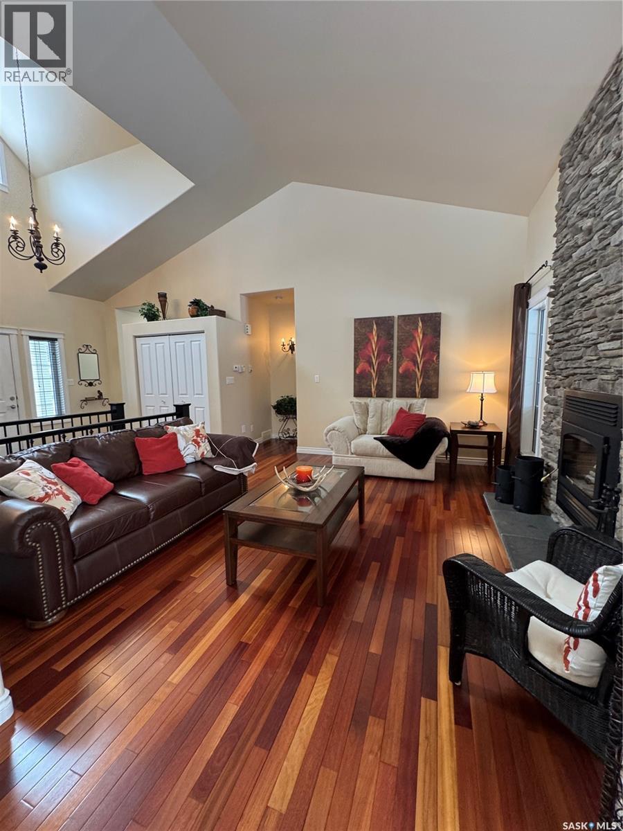 4.96 ACRES MOVE IN READY PROPERTY - 21