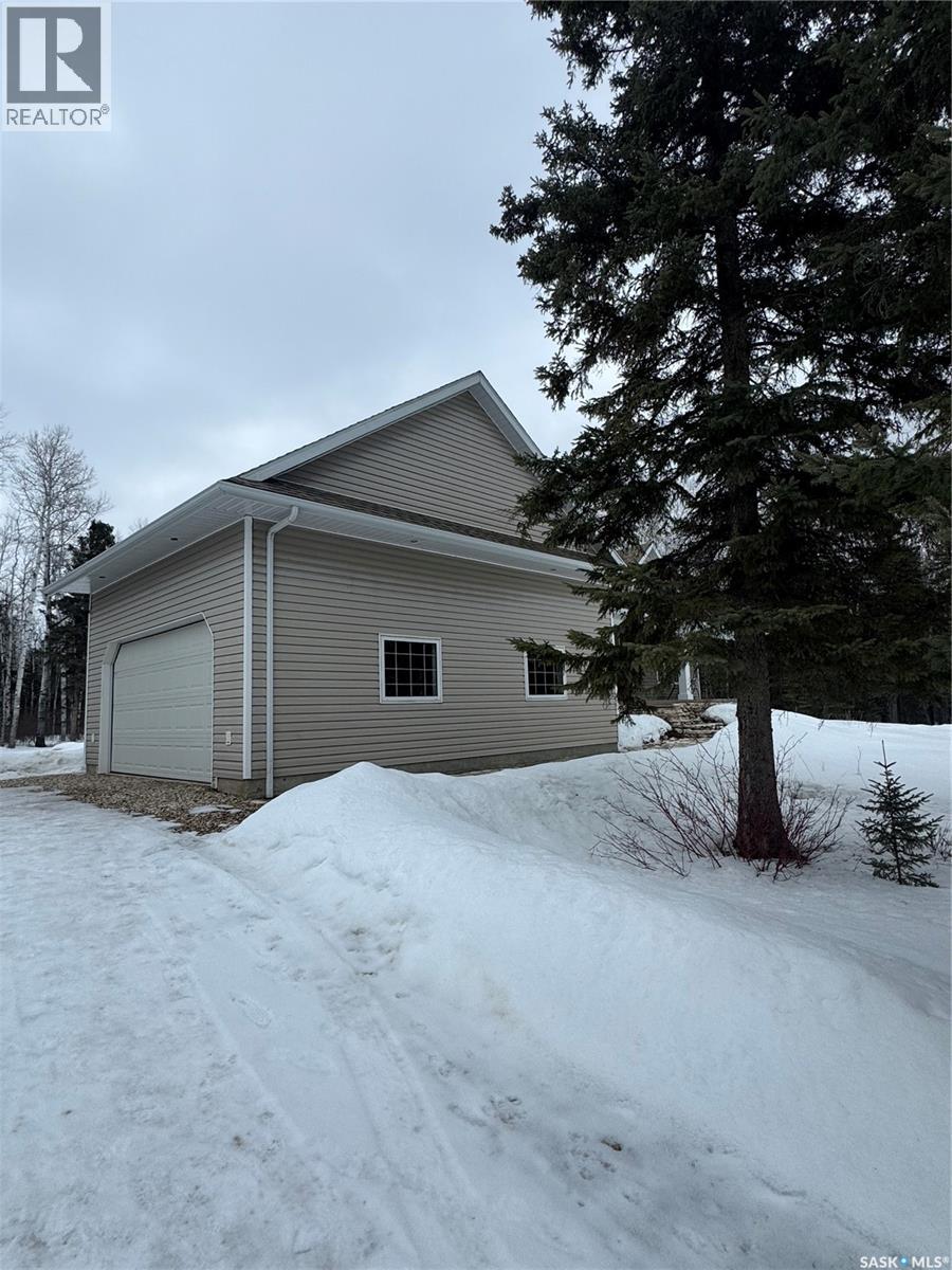 4.96 ACRES MOVE IN READY PROPERTY - 47