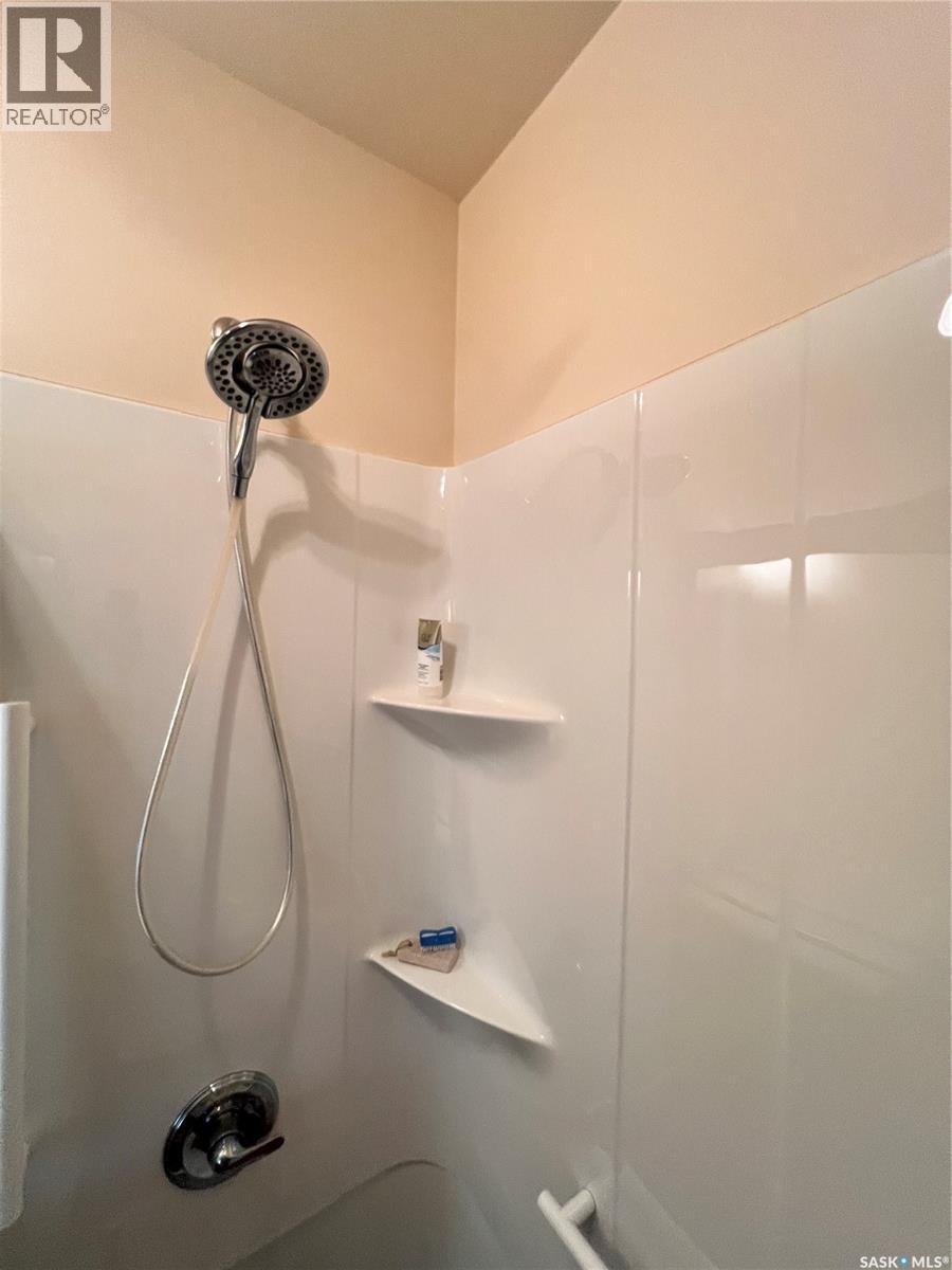 195 ENSIGN STREET - 14