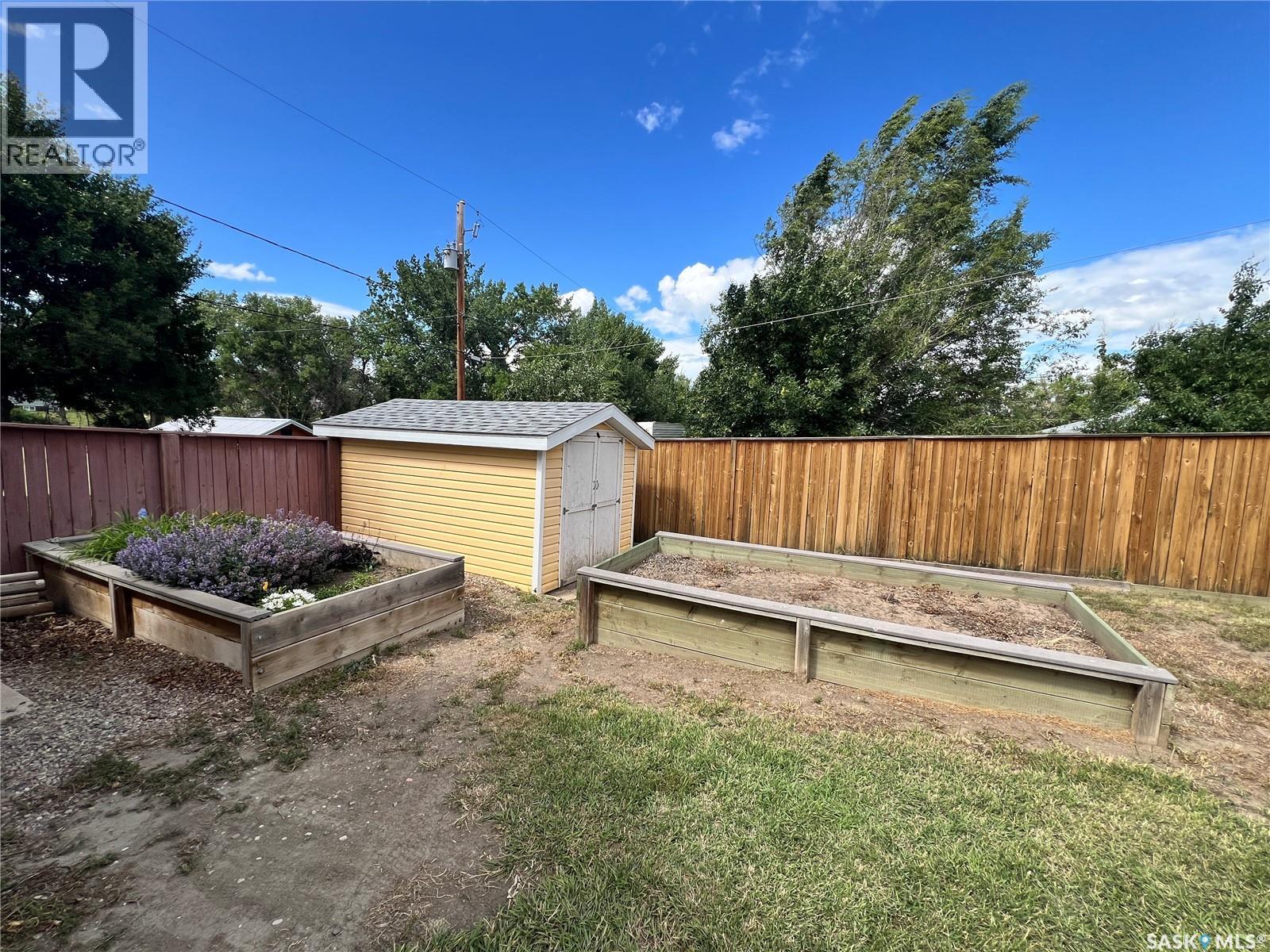 195 ENSIGN STREET - 25