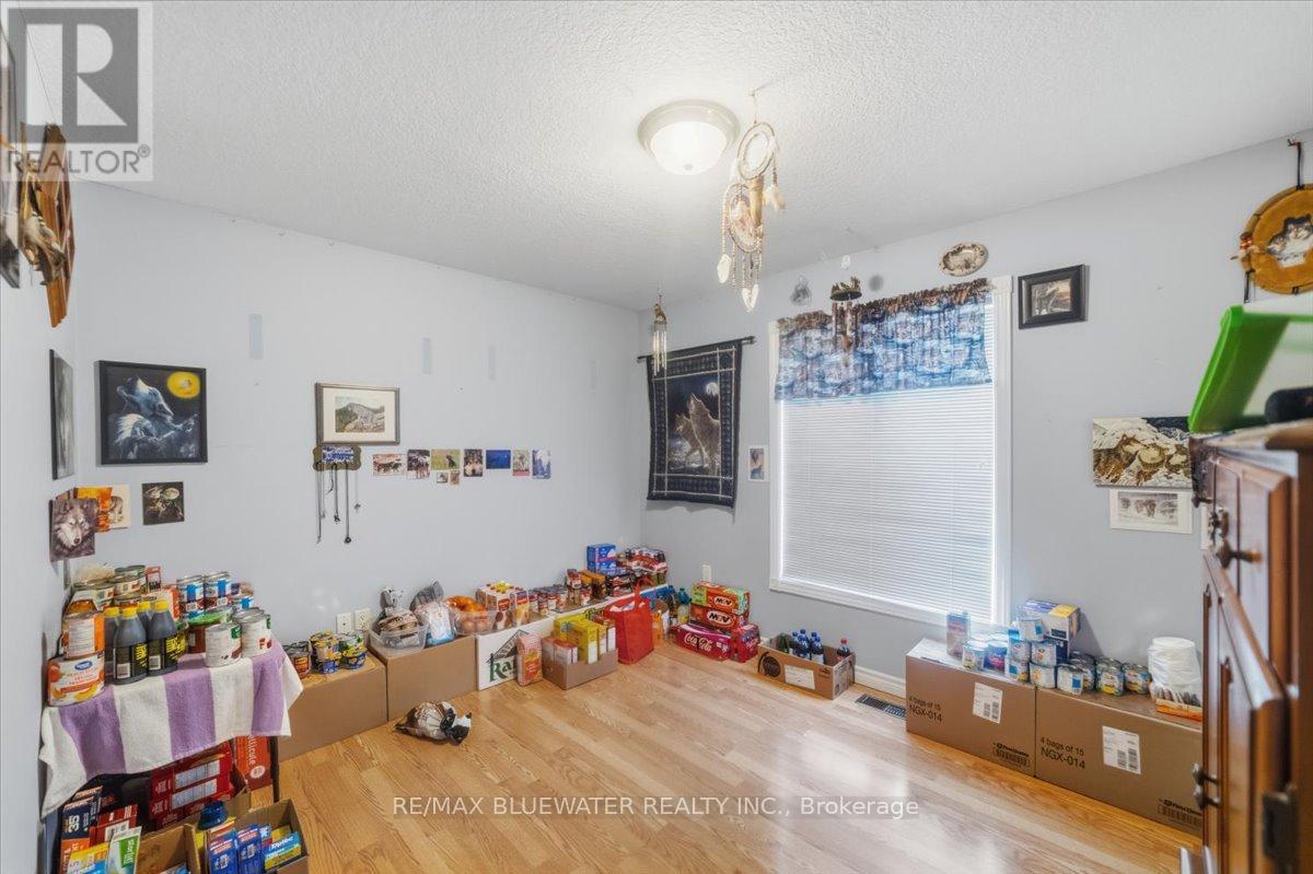 6704 PERTH LINE 44 Property Photo