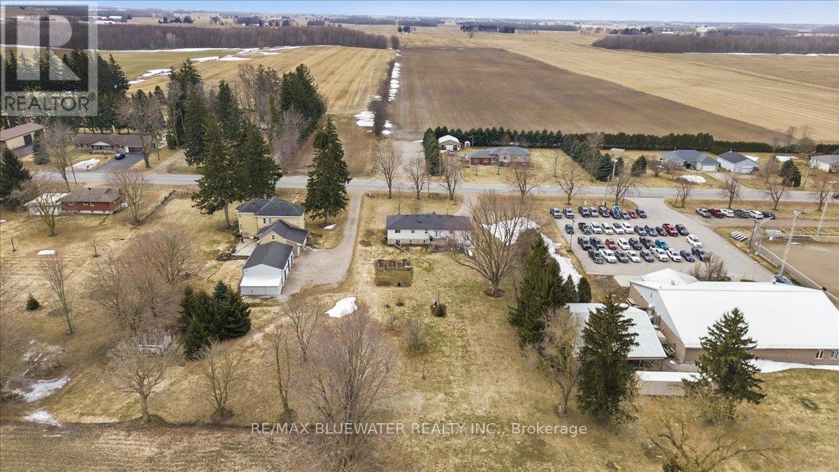 6704 PERTH LINE 44 Property Photo