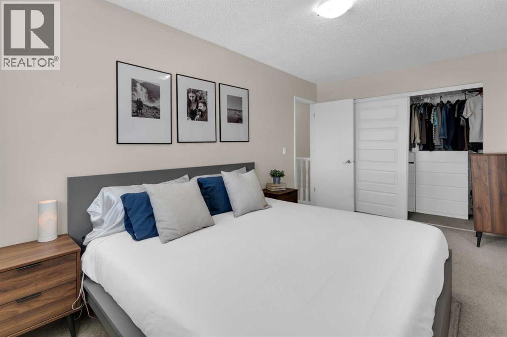 Single Family House for Sale in   Bracewood Drive SW Braeside Calgary 