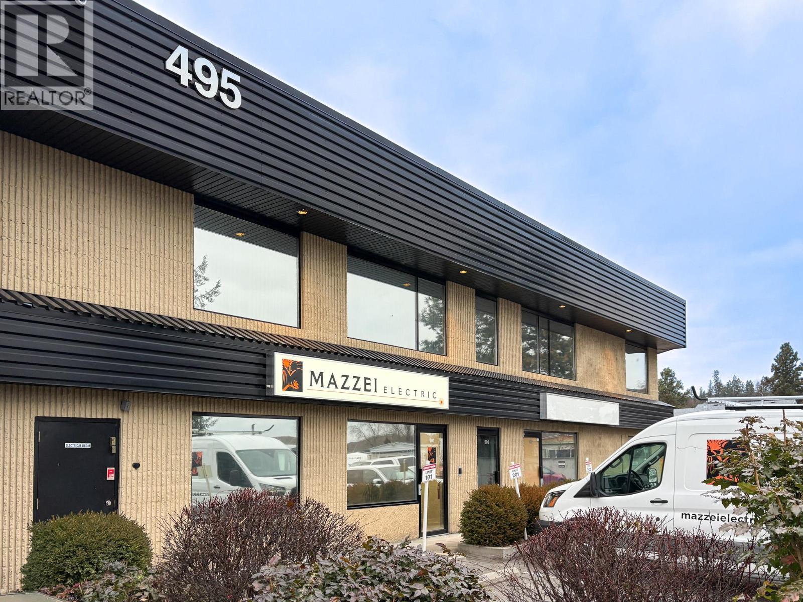 202 495 Banks Road, Kelowna