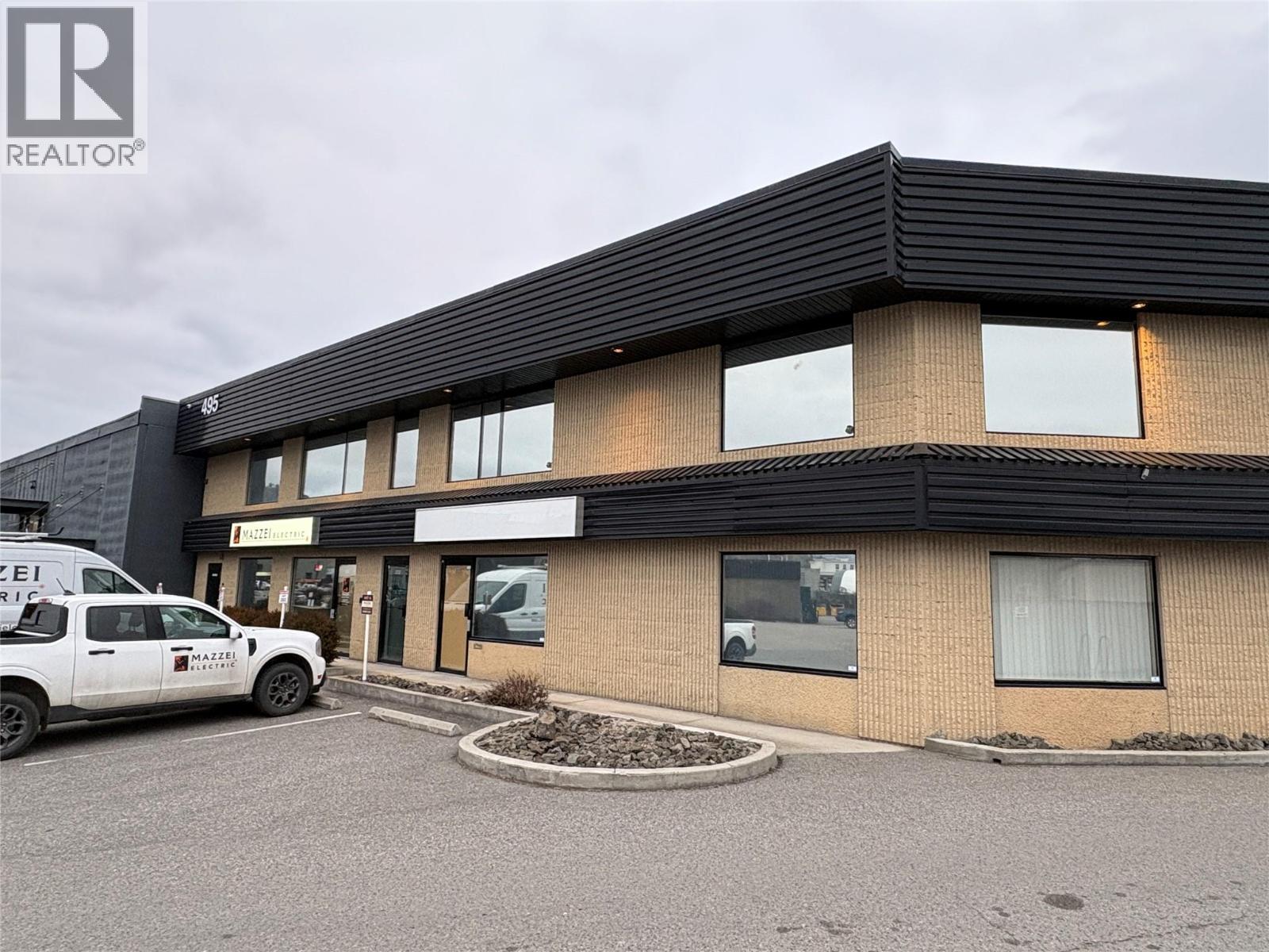 202 495 Banks Road, Kelowna