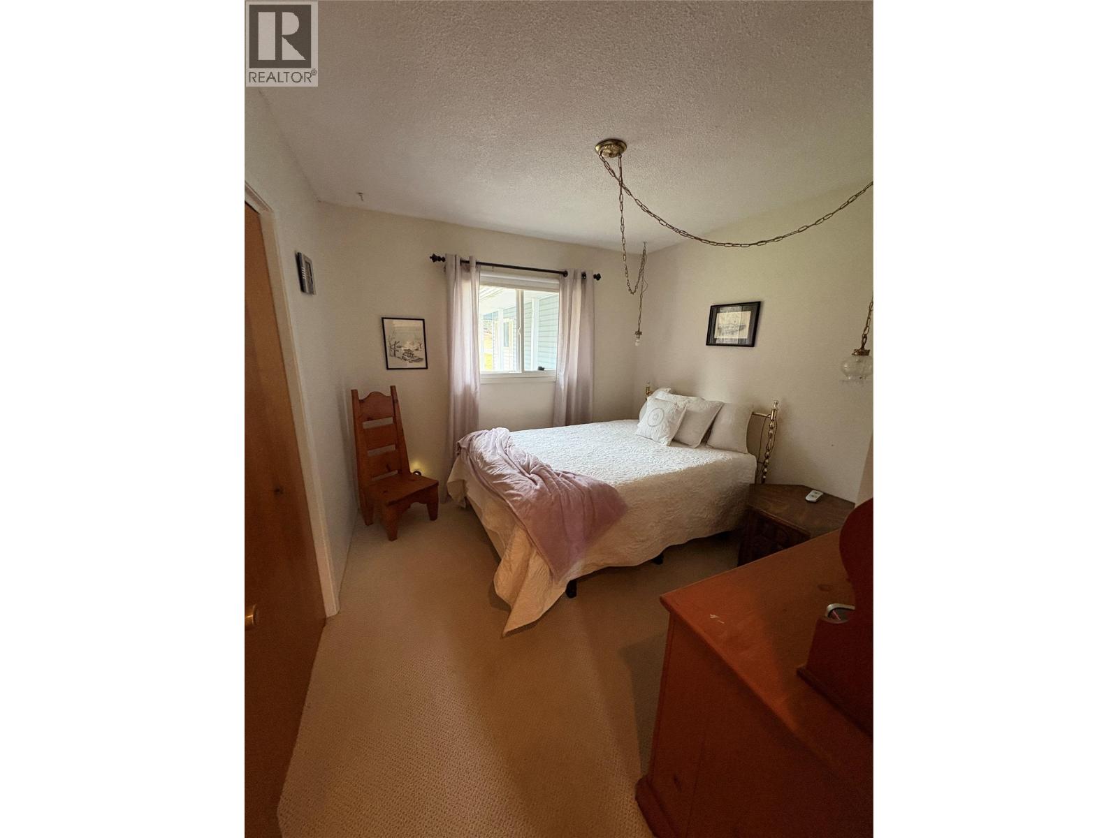 8764 Holding Road, Adams Lake