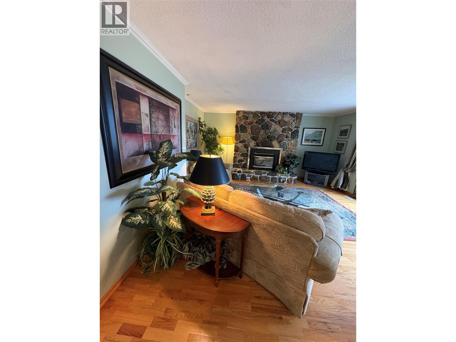 8764 Holding Road, Adams Lake