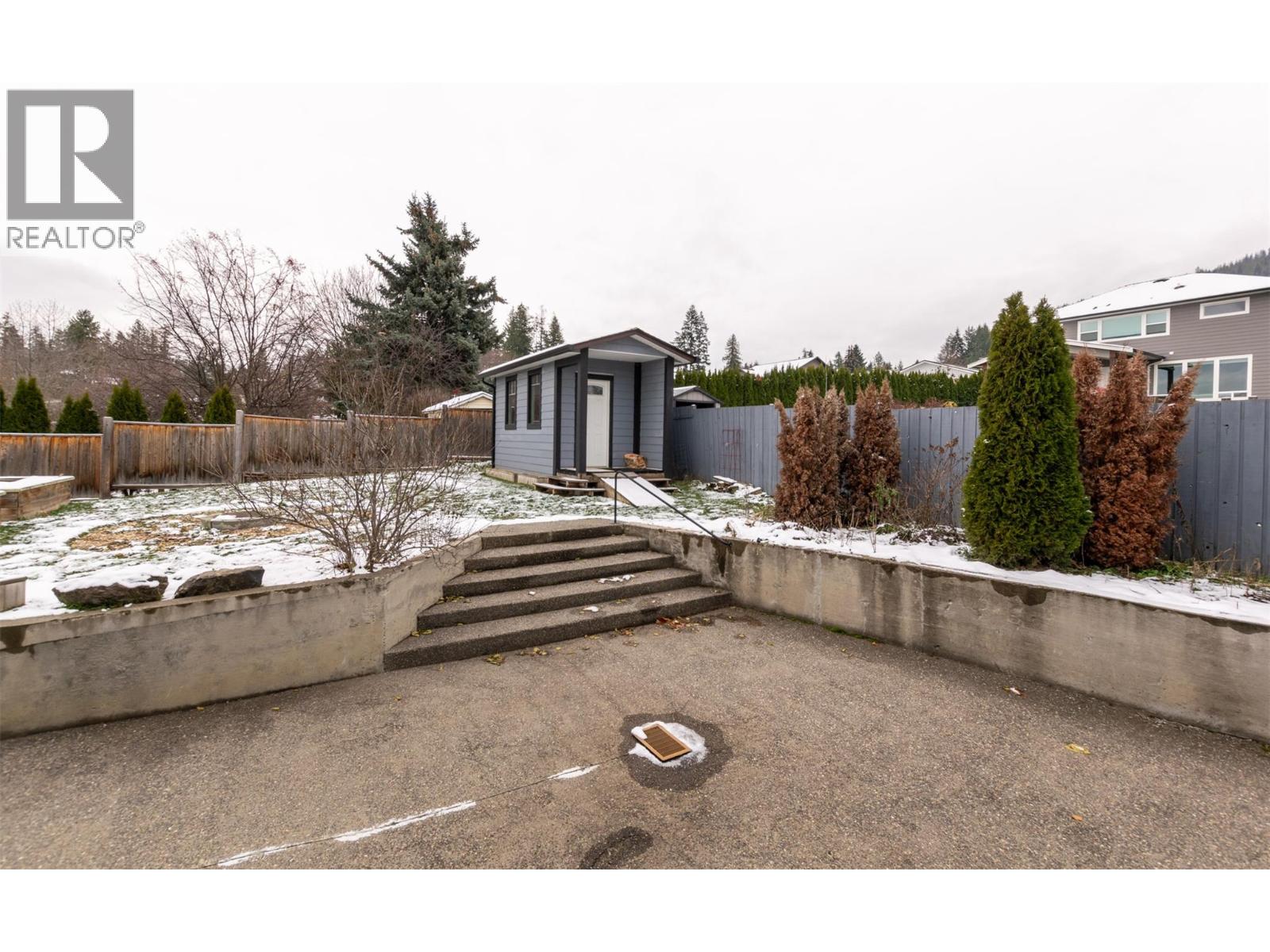 1350 13 AVENUE SE - 45